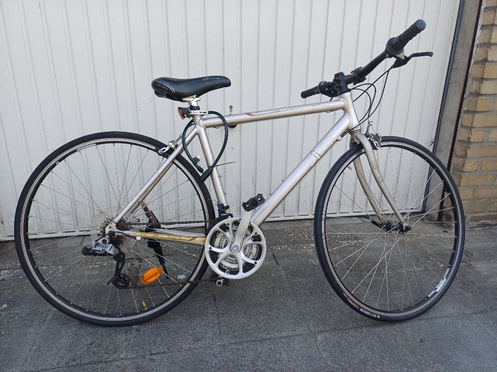 Herenfiets ,jongensfiets,sport en vrije tijd maat 51, Fietsen en Brommers, Ophalen, Gebruikt, Velgrem, Versnellingen