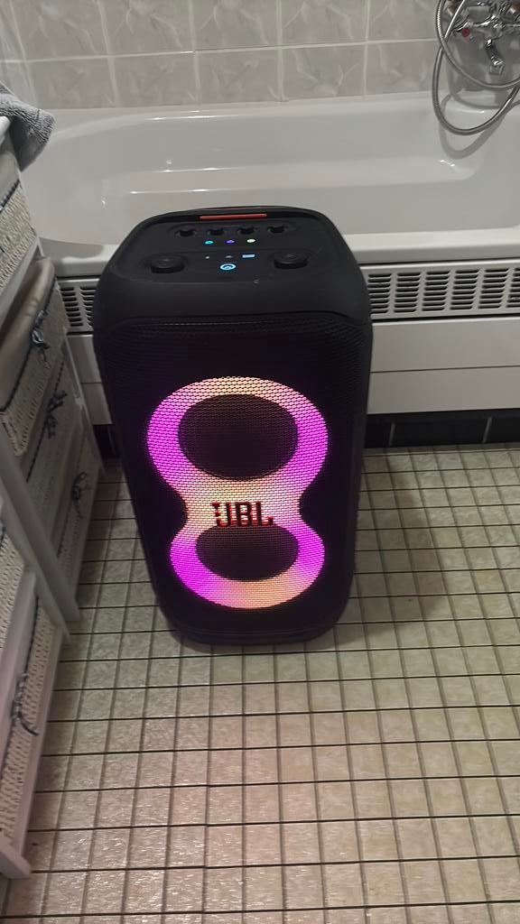 Jbl party box 320 stage, Ophalen, Zo goed als nieuw