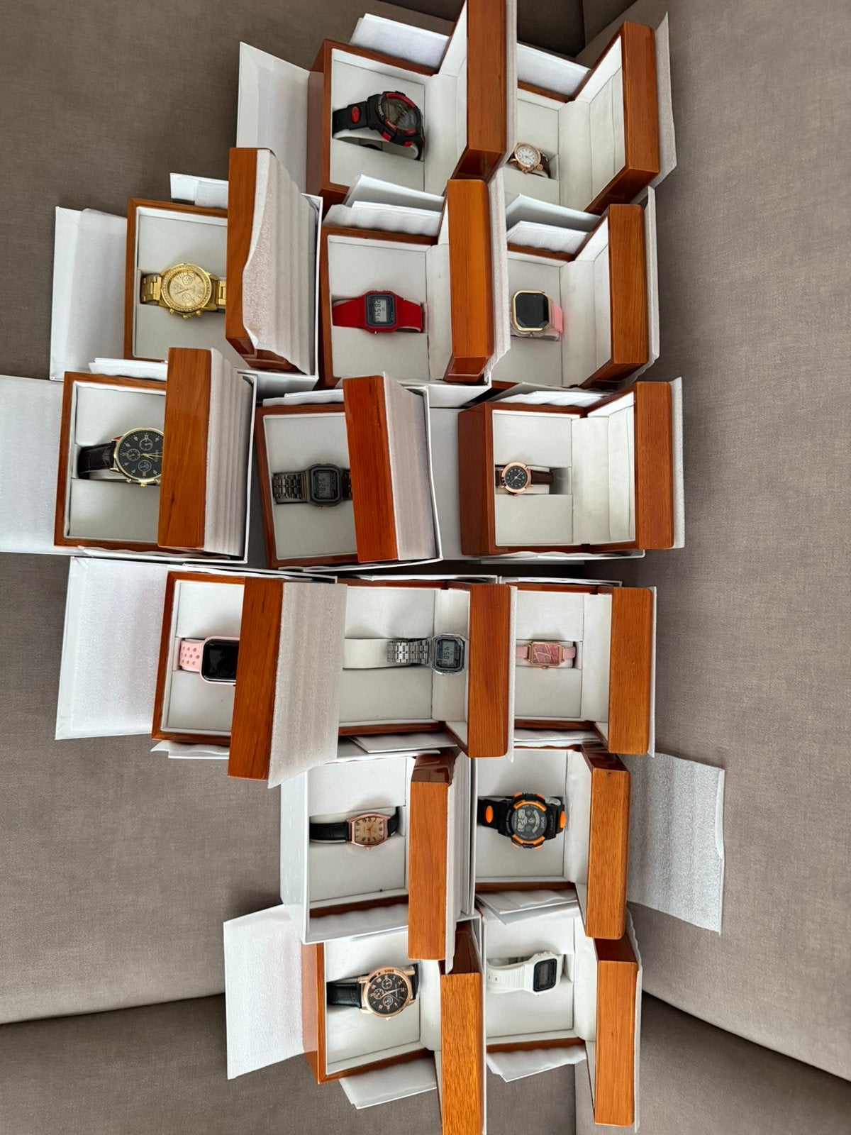 15 horloges in luxe doosjes (KOOPJE) nieuw, Bricolage & Construction, Enlèvement ou Envoi, Comme neuf