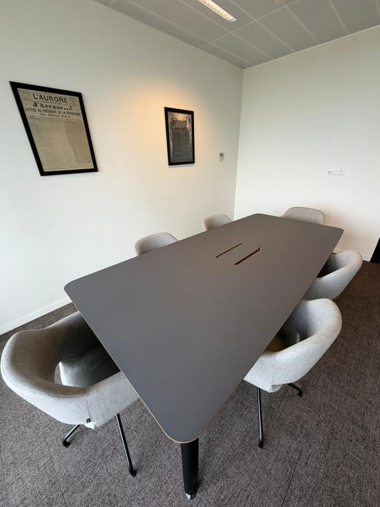 Design-vergadertafel + 6 hoogwaardige fauteuils, Ophalen, Gebruikt, Inrichting