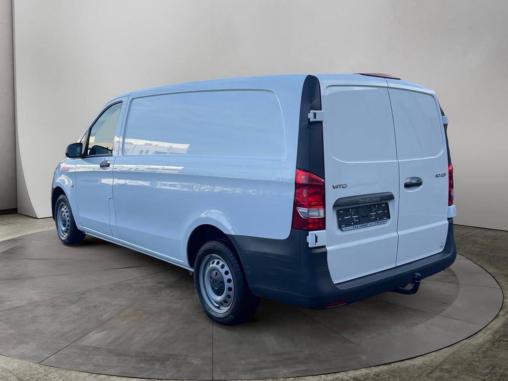 Mercedes-Benz Vito 110 CDI L2 (bj 2023), Auto's, Gebruikt, Zwart, 4 cilinders, 2000 kg