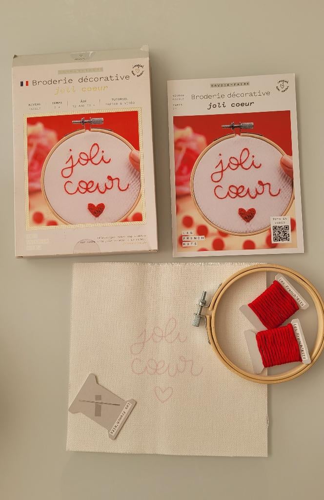 Borduurpakket Joli Coeur Broderie Decorative, Enlèvement, Neuf, Broderies à la main, Set à broder