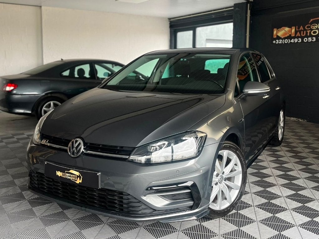 Volkswagen Golf 1.0TSI DSG R-Line 1st Prop 1 jaar garantie, Dealer onderhouden, Stof, Euro 6, Adaptive Cruise Control