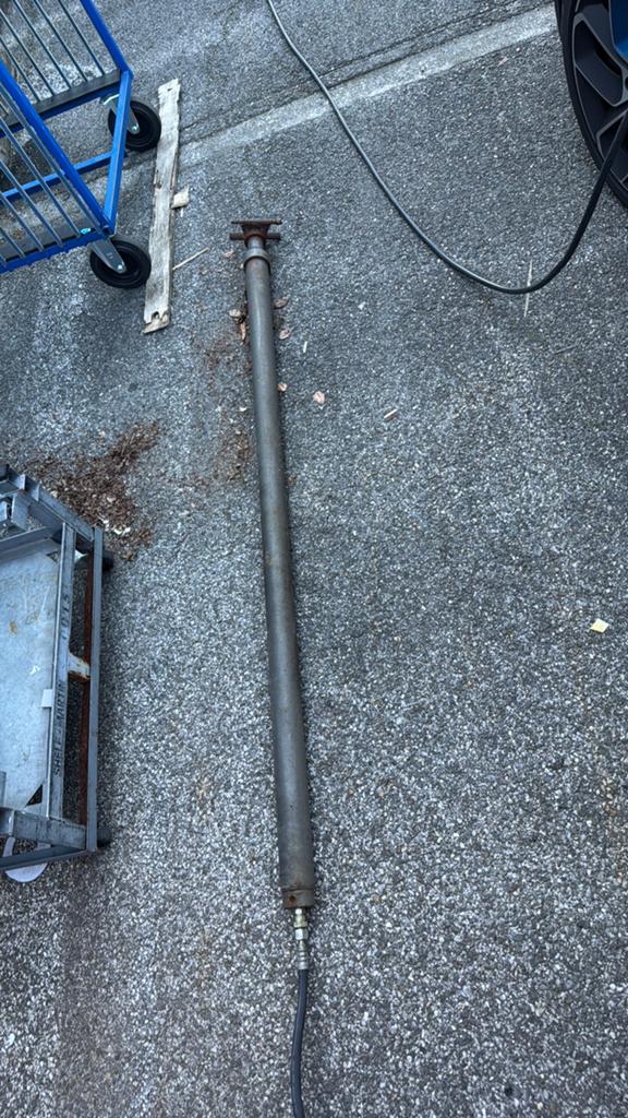 Piston 180cm, Doe-het-zelf en Bouw, Ophalen, Zo goed als nieuw
