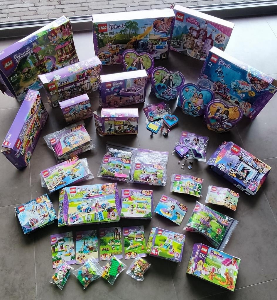 Lego Friends, Disney en Elves complete sets, Ophalen of Verzenden, Zo goed als nieuw, Lego