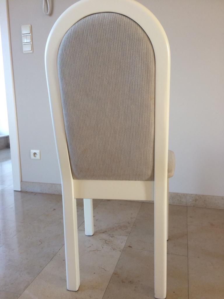 Stoelen, Enlèvement, Utilisé