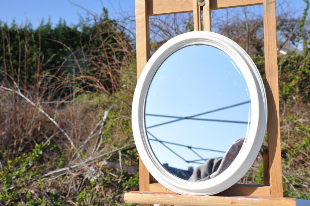 miroir mural oval  tour plastique blanc, Ophalen of Verzenden, Gebruikt, Ovaal