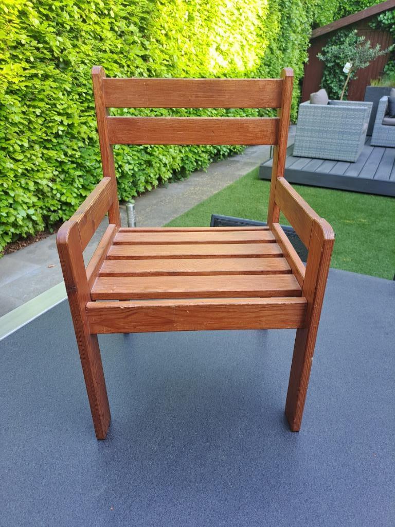 stevige houten kinderstoel, Ophalen, Gebruikt