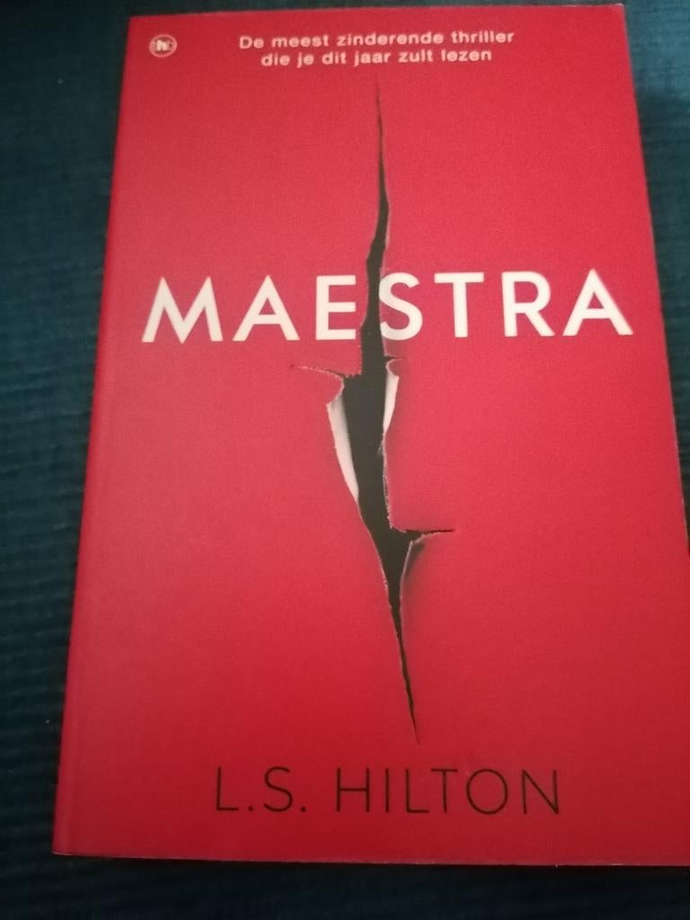 Lisa Hilton - Maestra, Enlèvement, Comme neuf, Lisa Hilton