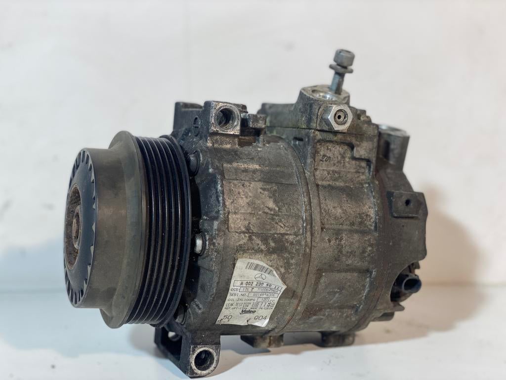Airconditioningcompressoren Mercedes klasse C 204 A002230501, Ophalen, Gebruikt, Mercedes-Benz