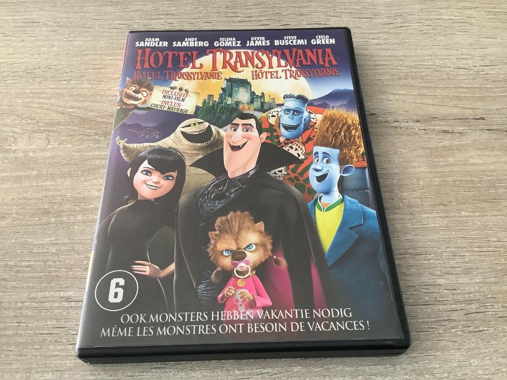 Hotel Transylvania DVD film (2012), Cd's en Dvd's, Europees, Tekenfilm, Ophalen of Verzenden, Zo goed als nieuw