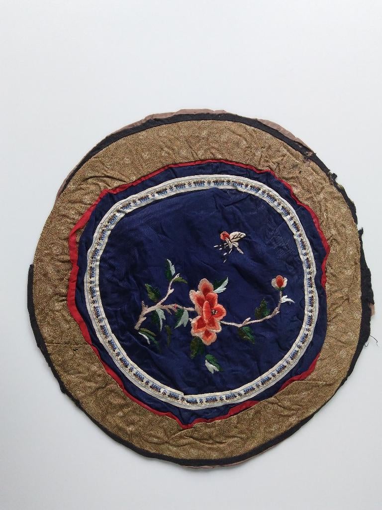 Antiek sierdoekje met fijn borduurwerk, Antiek en Kunst, Ophalen of Verzenden