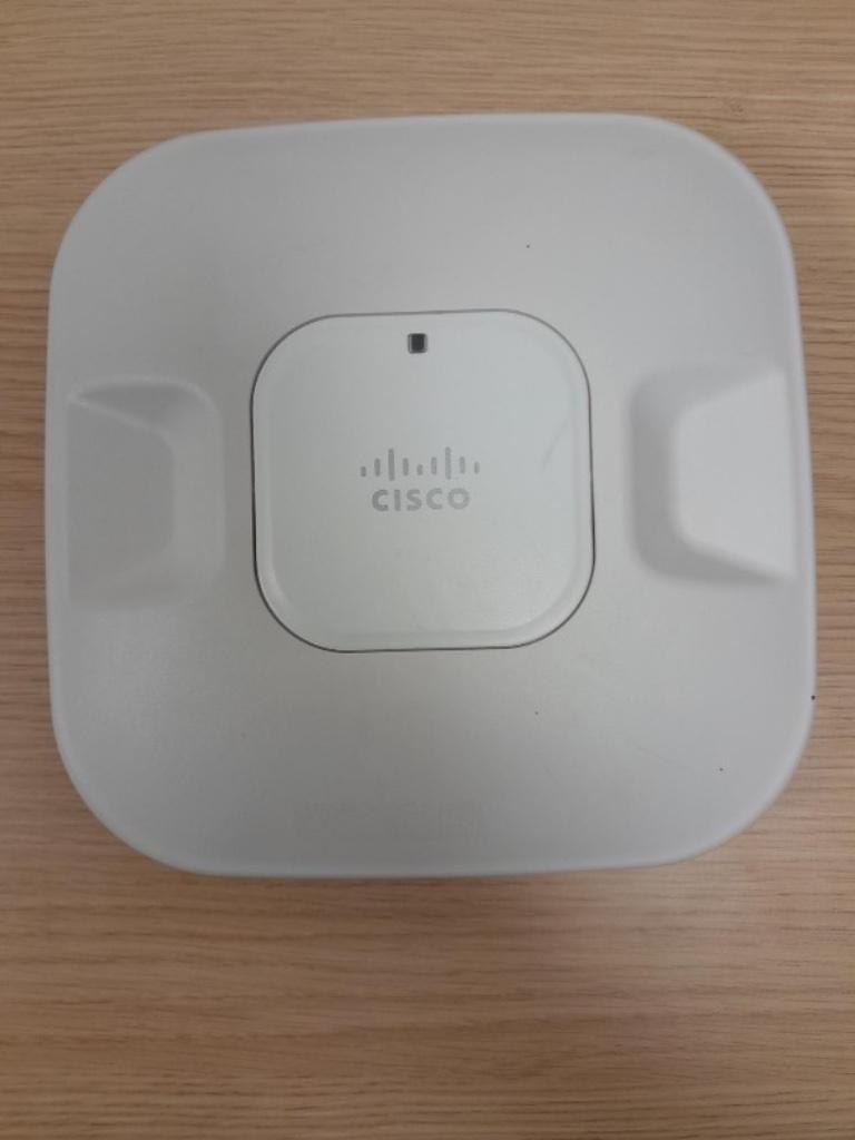 .Point d'accès Cisco - 2 types., Enlèvement ou Envoi, Utilisé, Cisco