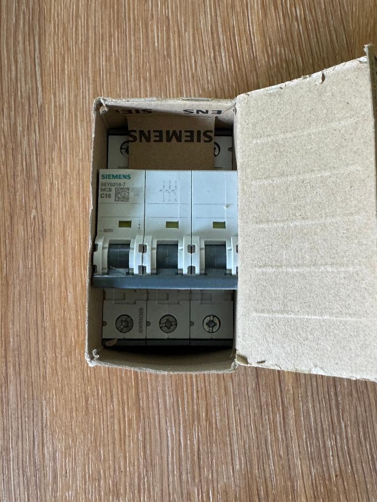 Siemens zekering automaat 16A 400V 3Polig, Ophalen of Verzenden, Nieuw, Overige typen