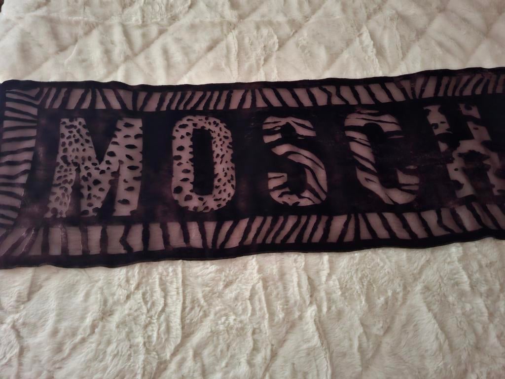 Sjaal van het merk Moschino, Moschino, Ophalen, Zo goed als nieuw, Sjaal