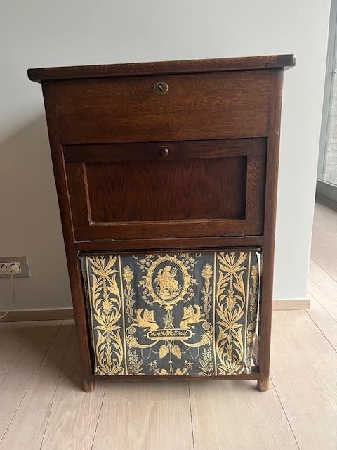 Zeldzaam vintage naaikistje, Ophalen