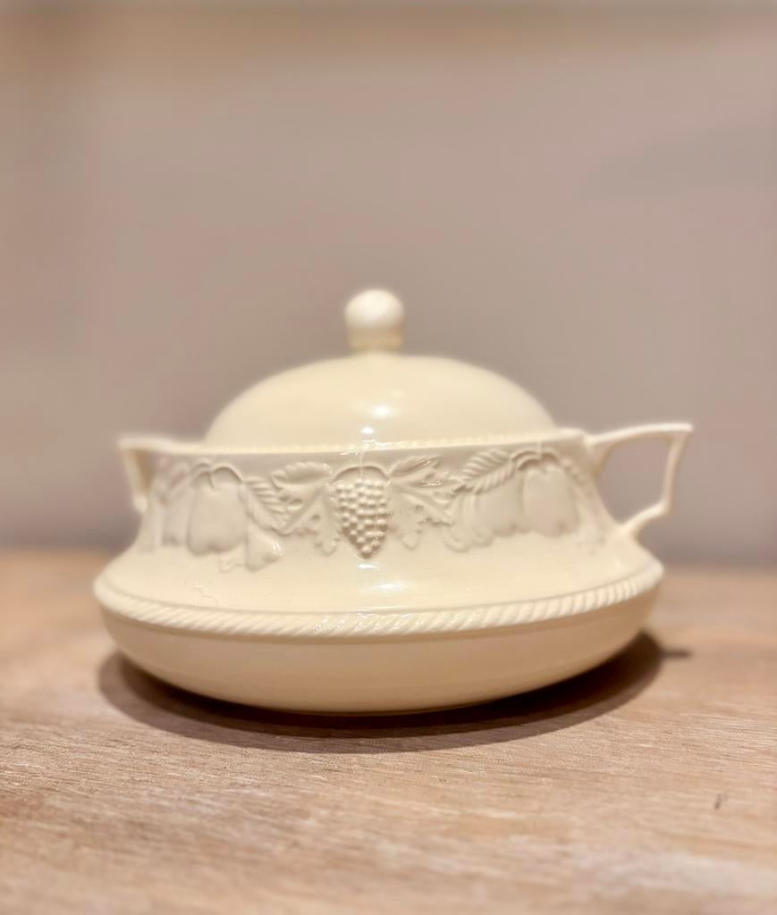 Soupière Royal Stafford – Élégance Anglaise Intemporelle, Antiquités & Art, Antiquités | Services (vaisselle) pièces, Enlèvement
