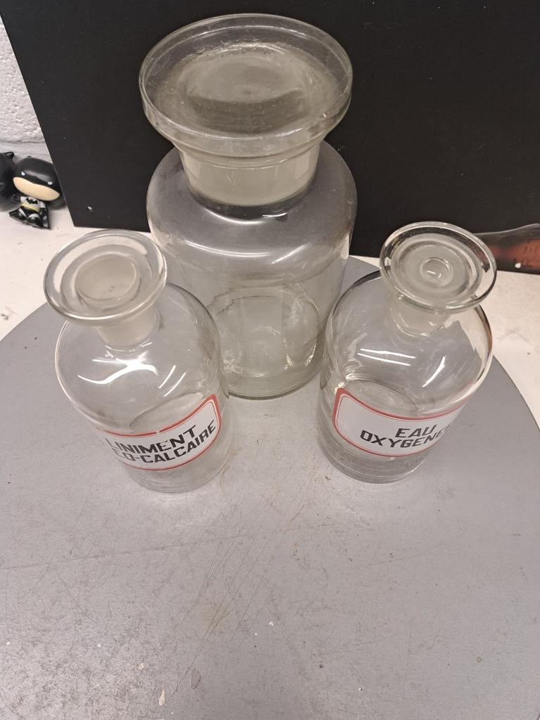 3 grands pots à pharmacie rétro en verre, Enlèvement ou Envoi