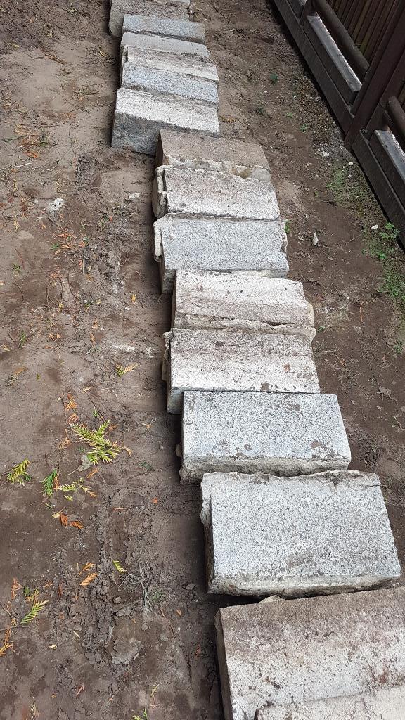 betonblokken 31 stuks, Ophalen, Gebruikt