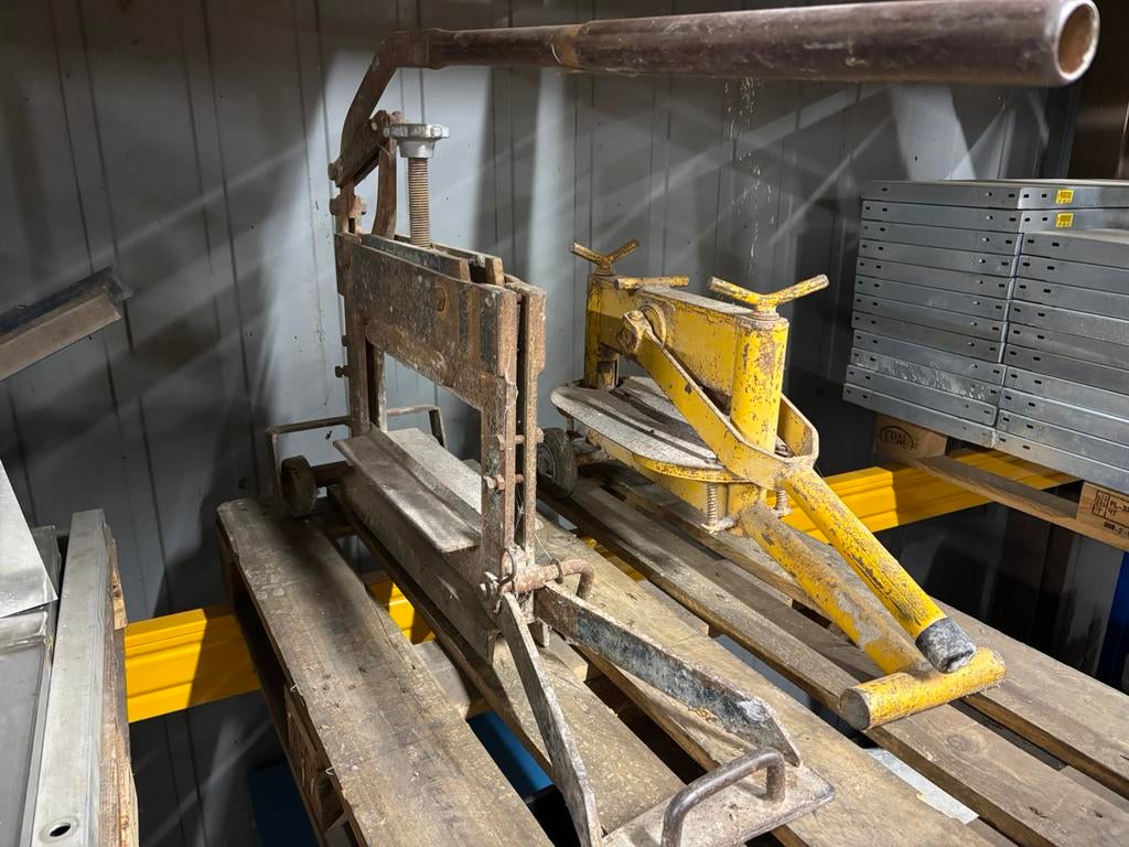 2 klinkerknippers klinkerknipper stenenknipper schaar, Ophalen