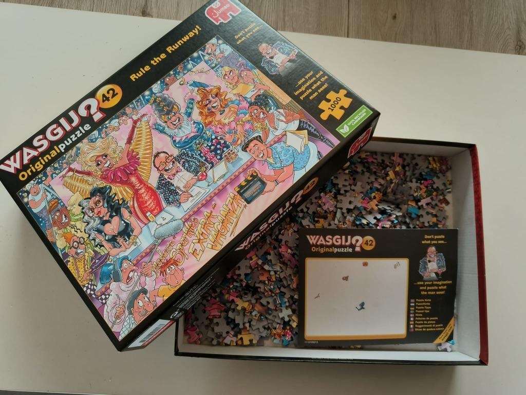 Wasgij Original Rule The Runway puzzel, Ophalen of Verzenden, 500 t/m 1500 stukjes, Nieuw, Legpuzzel