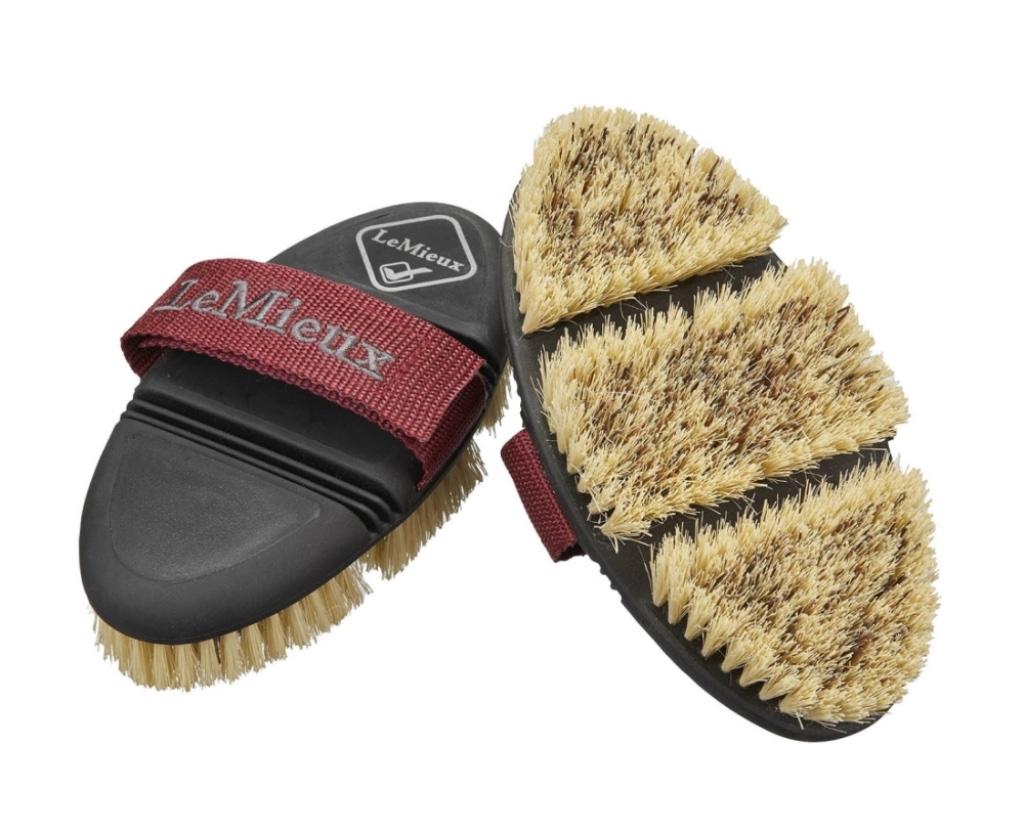 LeMieux Flexi Harde Borstel SALE - 44%!!, Dieren en Toebehoren, Ophalen of Verzenden, Nieuw