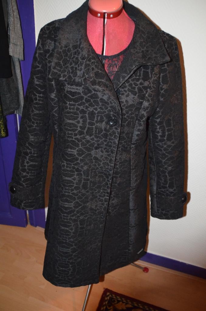 Desigual Mantel en Kleed, Zwart, Desigual, Gedragen, Ophalen