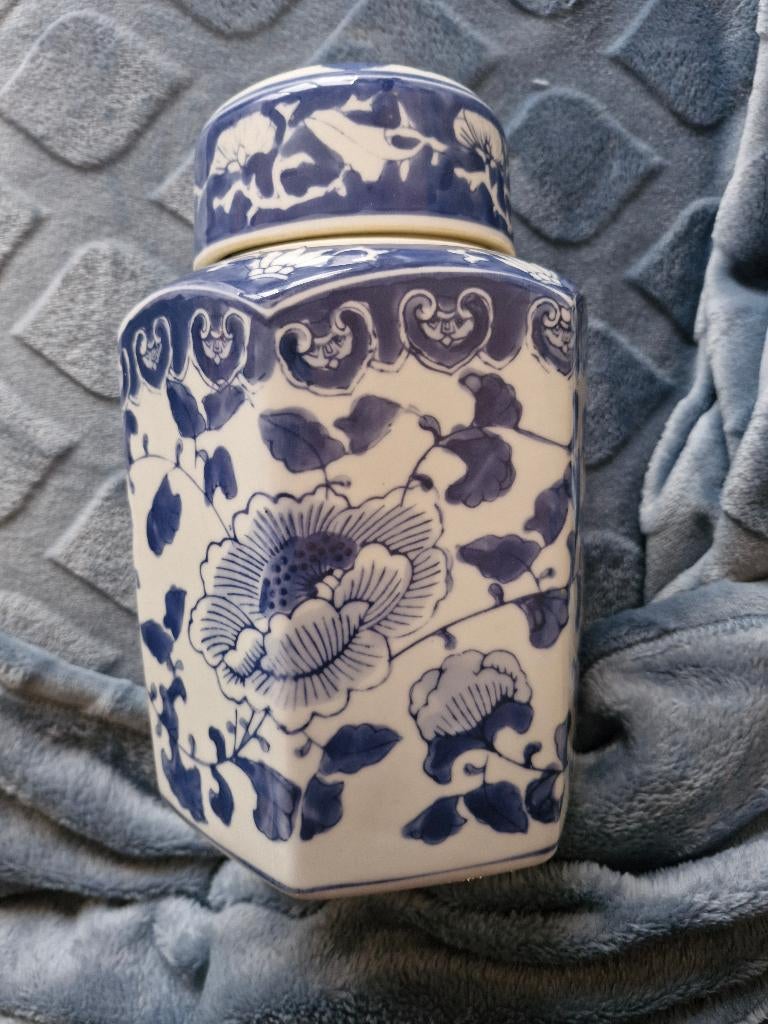 Grote Chinese vintage porseleinen thee gemberpot wit blauw, Ophalen