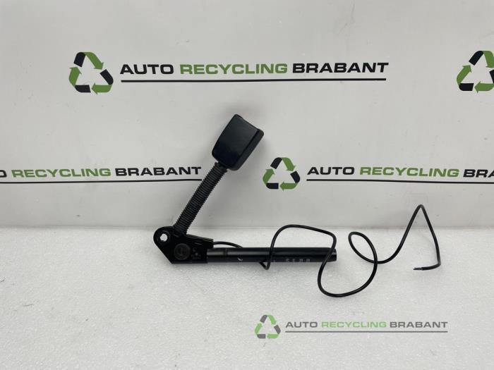 Insertion ceinture de sécurité avant gauche d'un Ford Focu, -, 3 mois de garantie, Utilisé, -