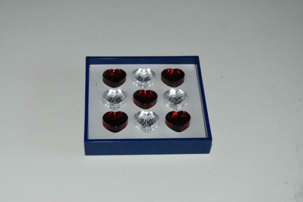 Tic Tac Toc Swarovski, Collections, Enlèvement