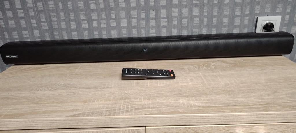 Soundbar Hyundai, Audio, Tv en Foto, Ophalen, Zo goed als nieuw