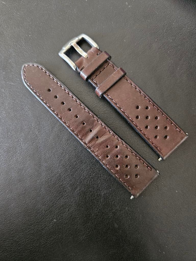 Bracelet montre cuir marron foncé 20mm style rallye, Enlèvement ou Envoi, Utilisé, Cuir