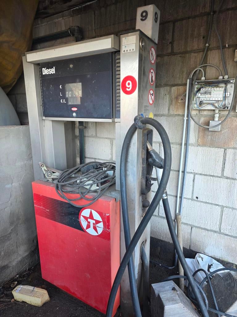 Diesel tank installatie, Ophalen