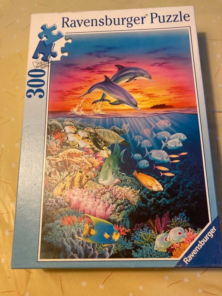Puzzel 300 stukjes dolfijnen, Ophalen of Verzenden, Zo goed als nieuw