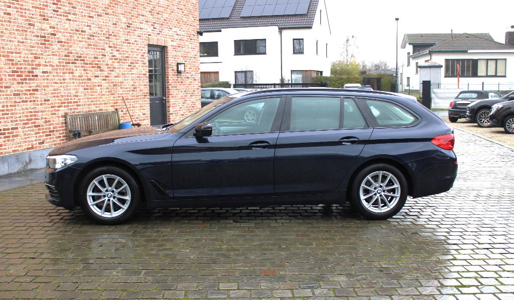 BMW 520i Touring automaat bwj 12/2018 Perfecte staat!  PANO!, Auto's, BMW, Automaat, 4 cilinders, Blauw, 5 deurs