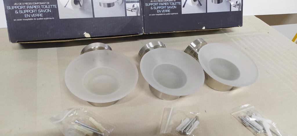 Zeepbakjes, glas met houder. Uit roestvrij staal. NIEUW., Ophalen, Nieuw