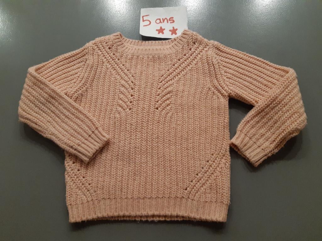Pull grosse maille Kiabi 5ans fille, Kiabi, Pull ou Veste, Comme neuf, Enlèvement