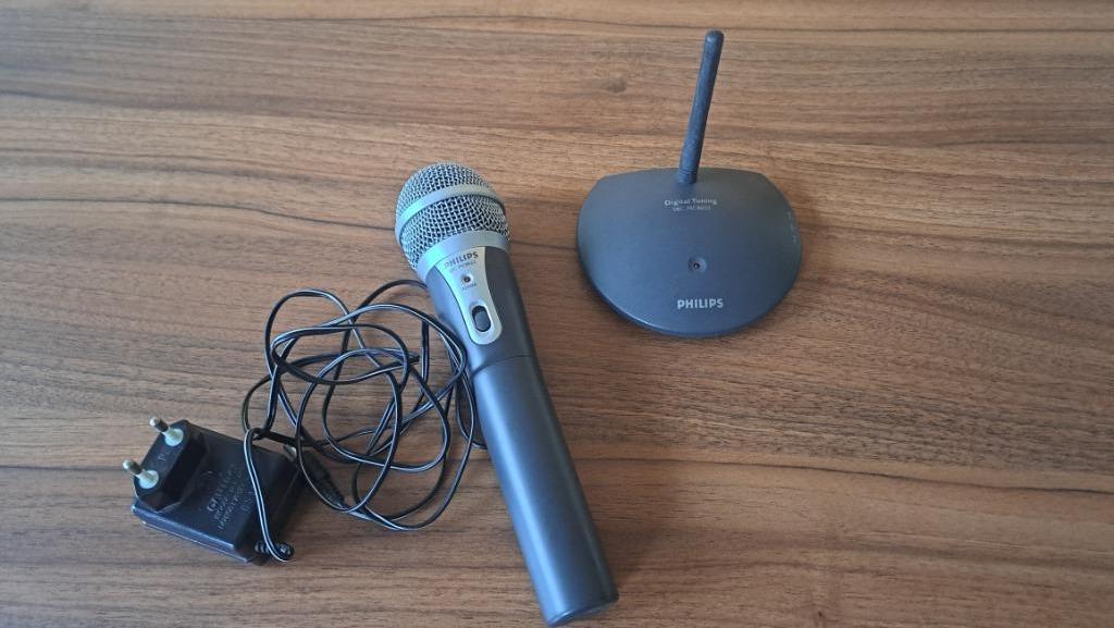 Microphone sans fil Philips, Musique & Instruments, Enlèvement, Comme neuf, Micro chant, Sans fil