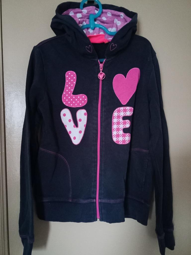 Sweater van Love Therapy 10j. meisje:kind, Kinderen en Baby's, Ophalen, Zo goed als nieuw, Meisje, Trui of Vest