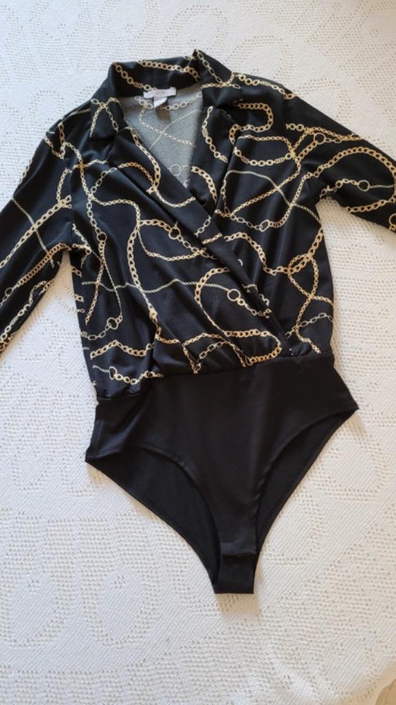 Body dame taille XS  Amisu, Enlèvement ou Envoi, Porté, Taille 34 (XS) ou plus petite, Noir