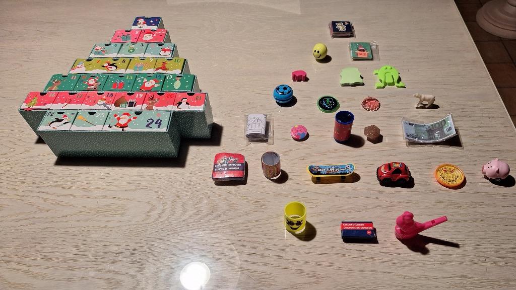 Gevulde, herbruikbare adventskalender (voor kinderen), Ophalen of Verzenden, Nieuw