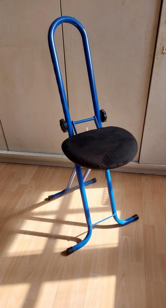 Chaise ergonomique pour repassage, Enlèvement, Comme neuf