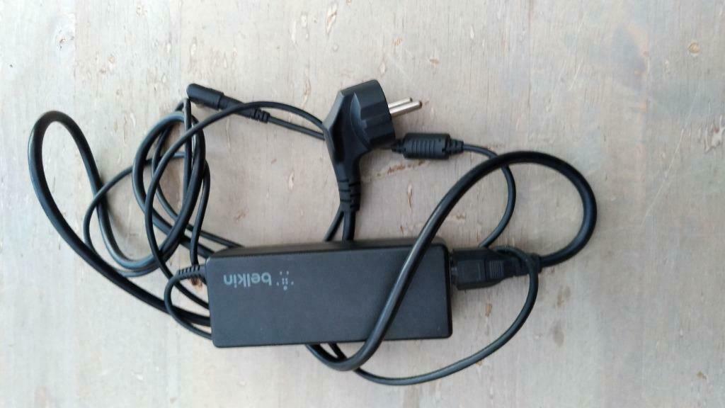 Oplader Belkin voor laptop, Computers en Software, Ophalen of Verzenden, Gebruikt