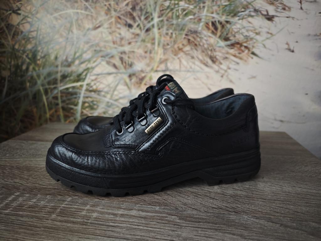 Mephisto taille 42 ( EUR 8 / US 8,5 ) ou 43 ( EUR 9/US 9,5 ), Enlèvement ou Envoi, Chaussures à lacets, Comme neuf, Mephisto