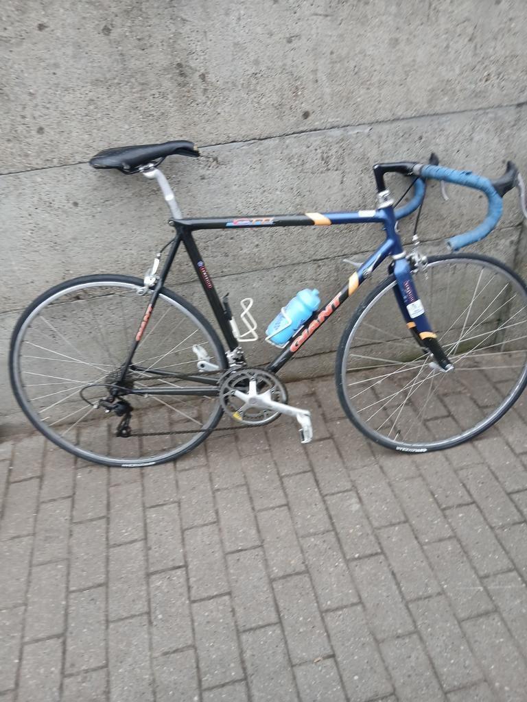 Giant koersfiets, Ophalen, Giant