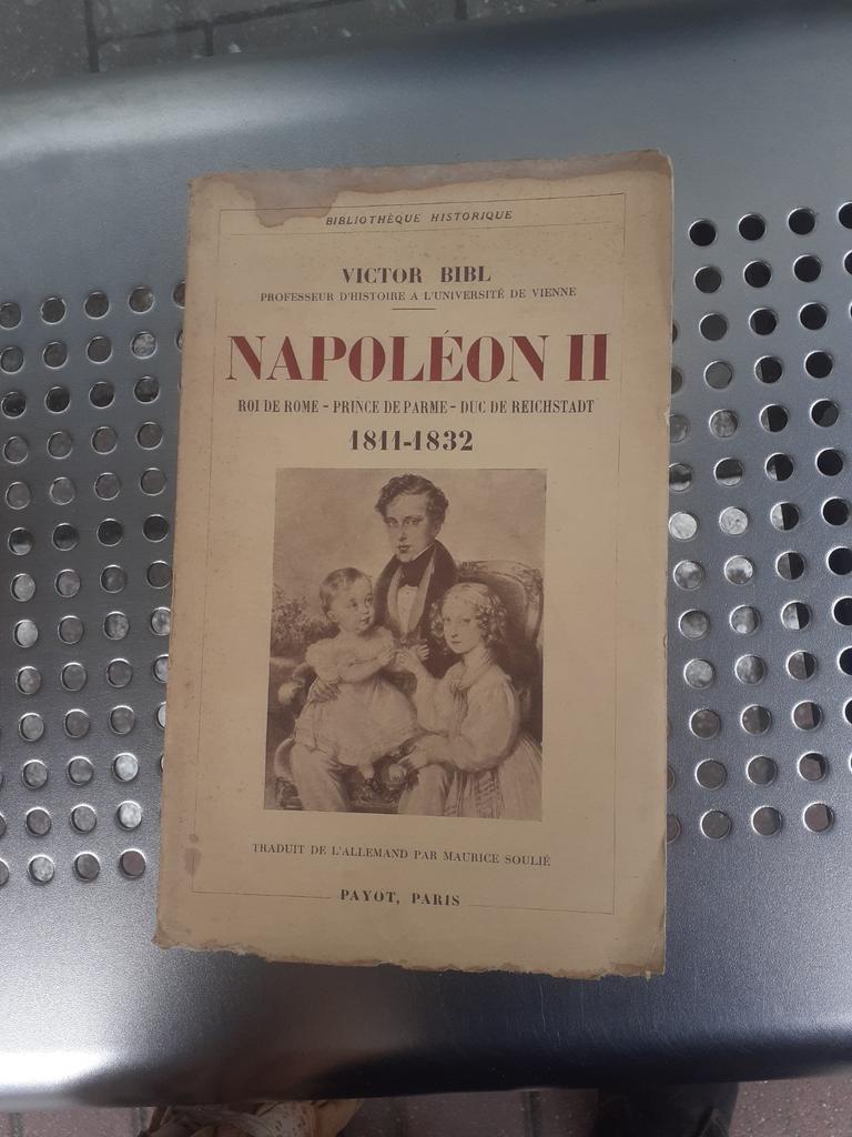 Napoleon 2, Boeken, Ophalen