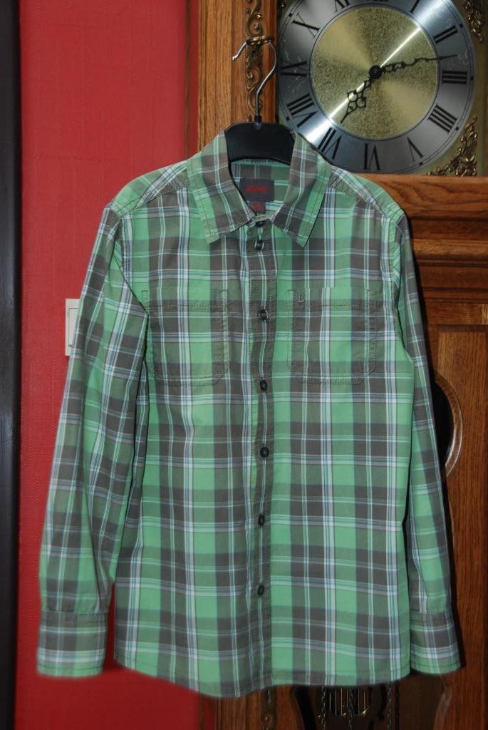 Chemise"Esprit"régular fit"verte à carreaux gris T128/134cm, Enfants & Bébés, Vêtements enfant | Taille 134, Garçon, Enlèvement ou Envoi