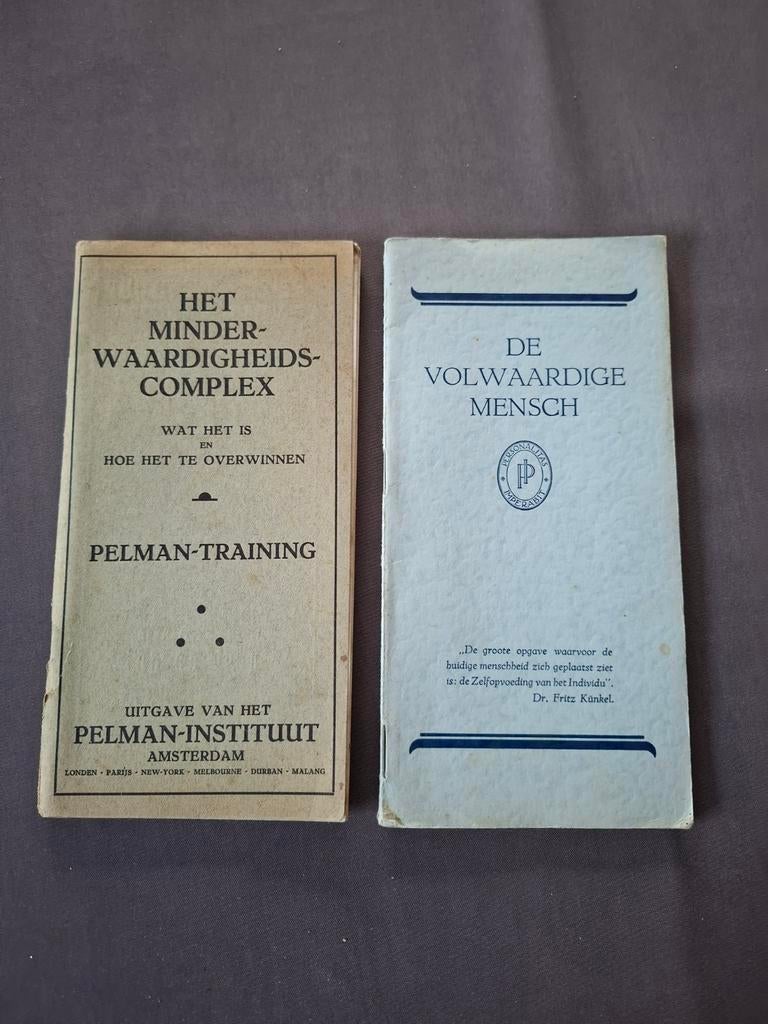 2 livres anciens sur le pelmanisme., Enlèvement