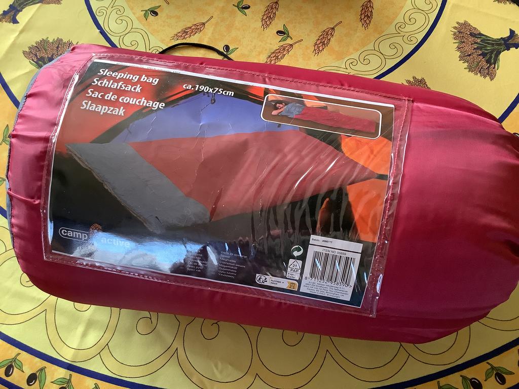 SAC DE COUCHAGE NEUF  7 € ~ CAMP ACTIVE ~, Caravanes & Camping, Sacs de couchage, Neuf, Enlèvement