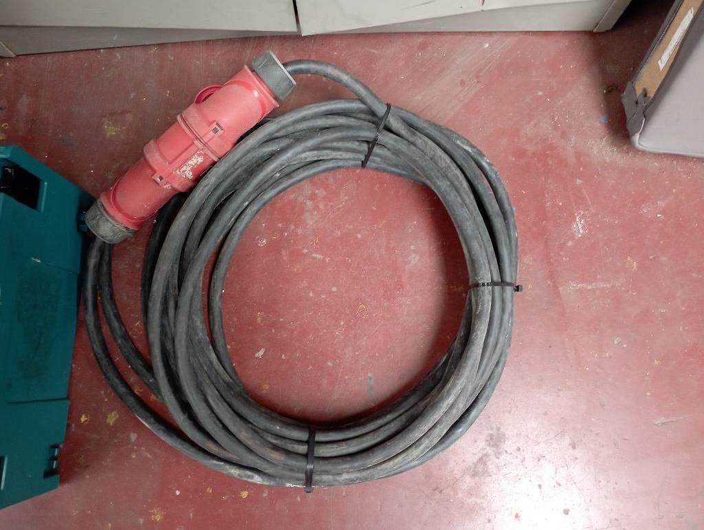 Verlengdraad 380V, Ophalen, Zo goed als nieuw, Kabel of Snoer